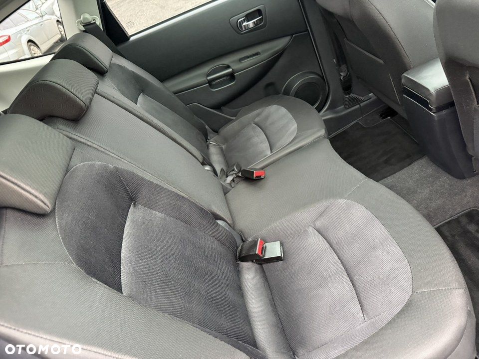 Nissan Qashqai+2 2.0 tekna - 33