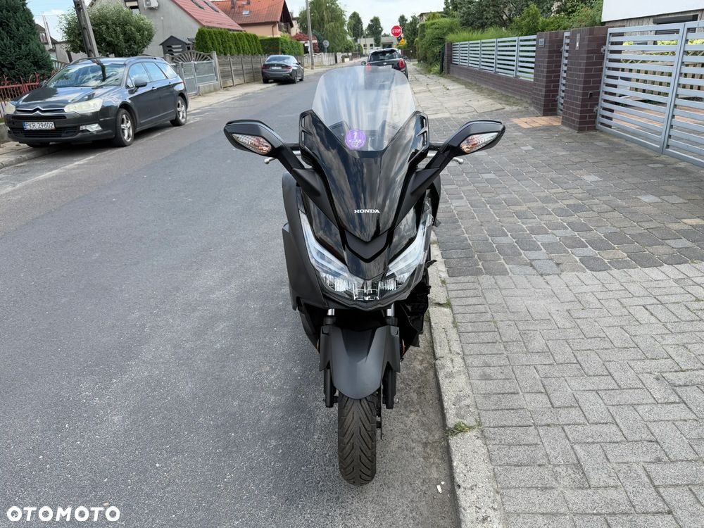 Honda NSS - 2