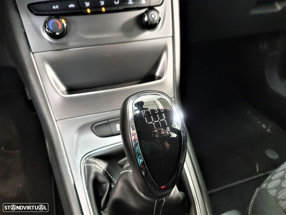 Opel Astra Sports Tourer 1.6 CDTI Edition S/S - 12