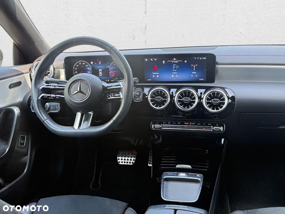 Mercedes-Benz CLA - 18