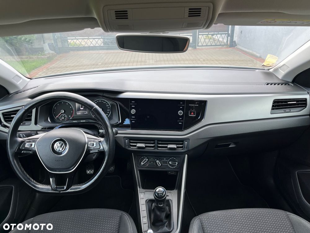 Volkswagen Polo 1.0 TSI OPF IQ.DRIVE - 26