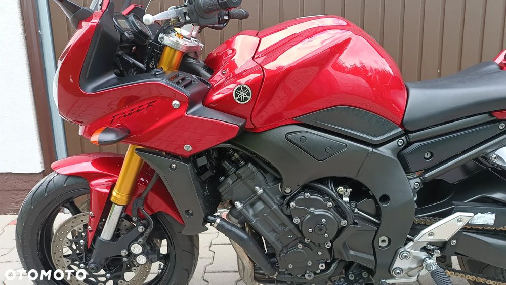 Yamaha FZ - 22