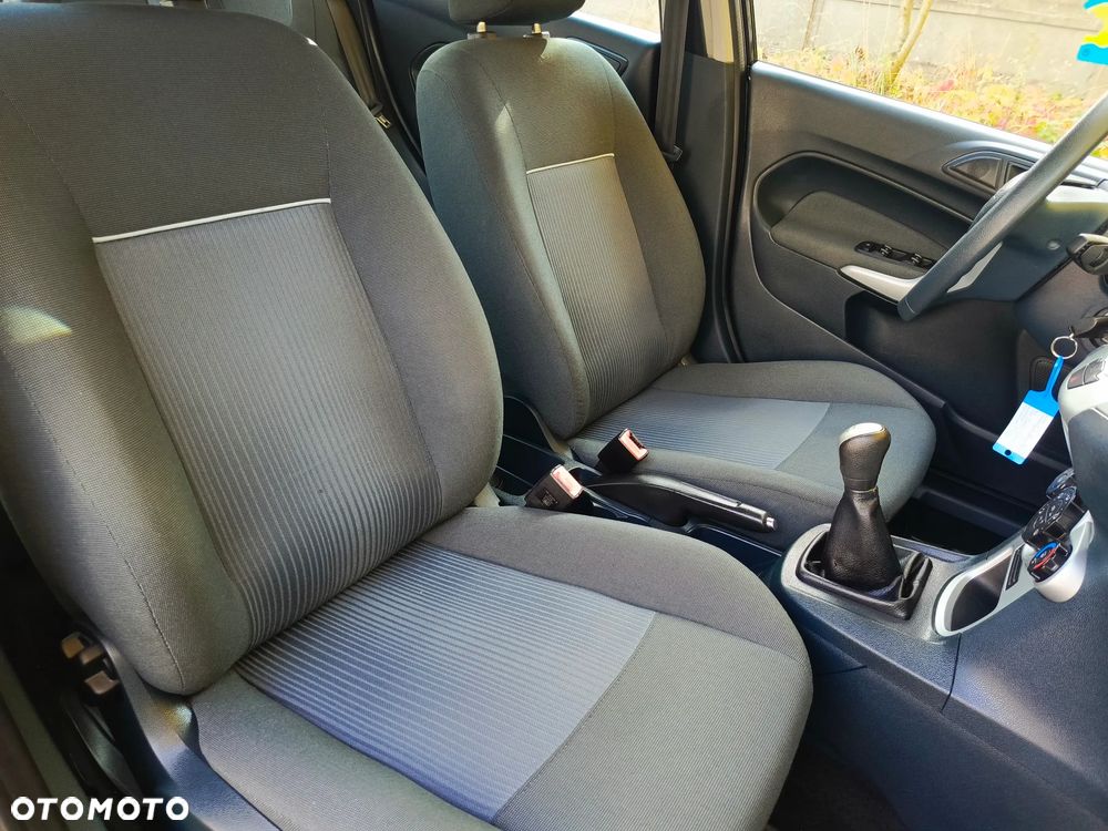 Ford Fiesta 1.25 Trend SVP - 35