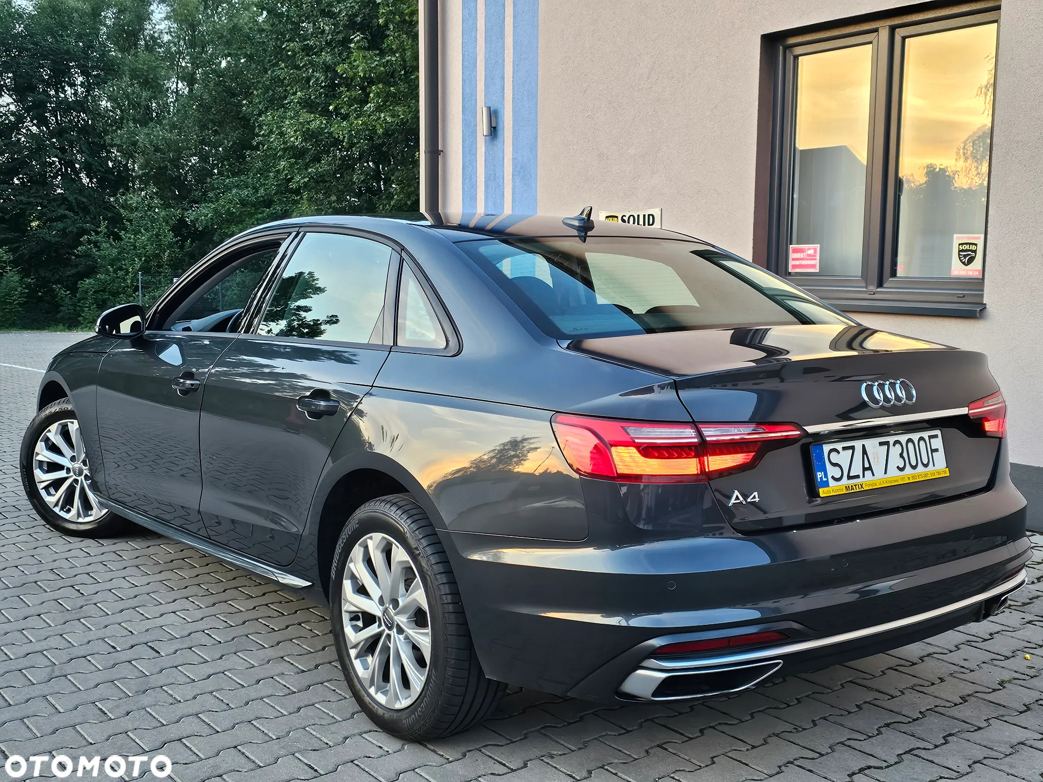 Audi A4 - 4