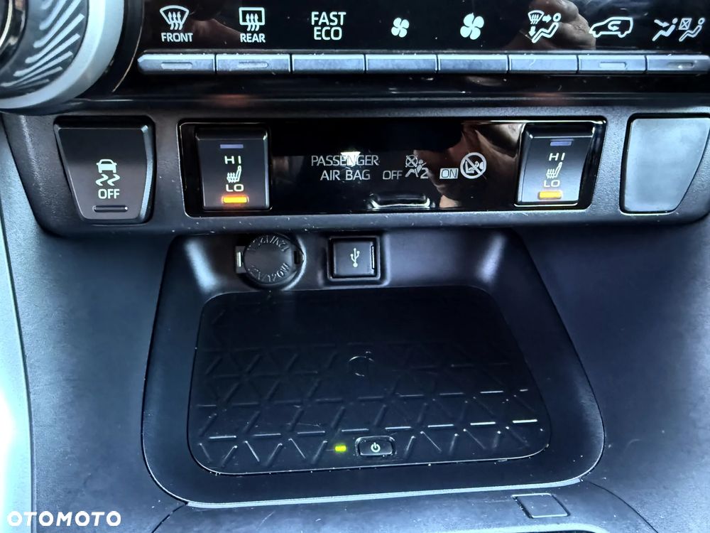 Toyota RAV4 2.5 Hybrid Comfort 4x2 - 21
