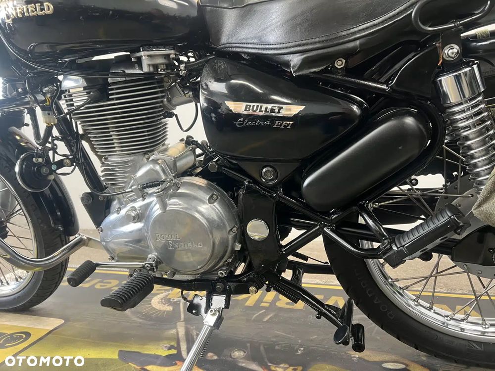 Royal Enfield Bullet - 24