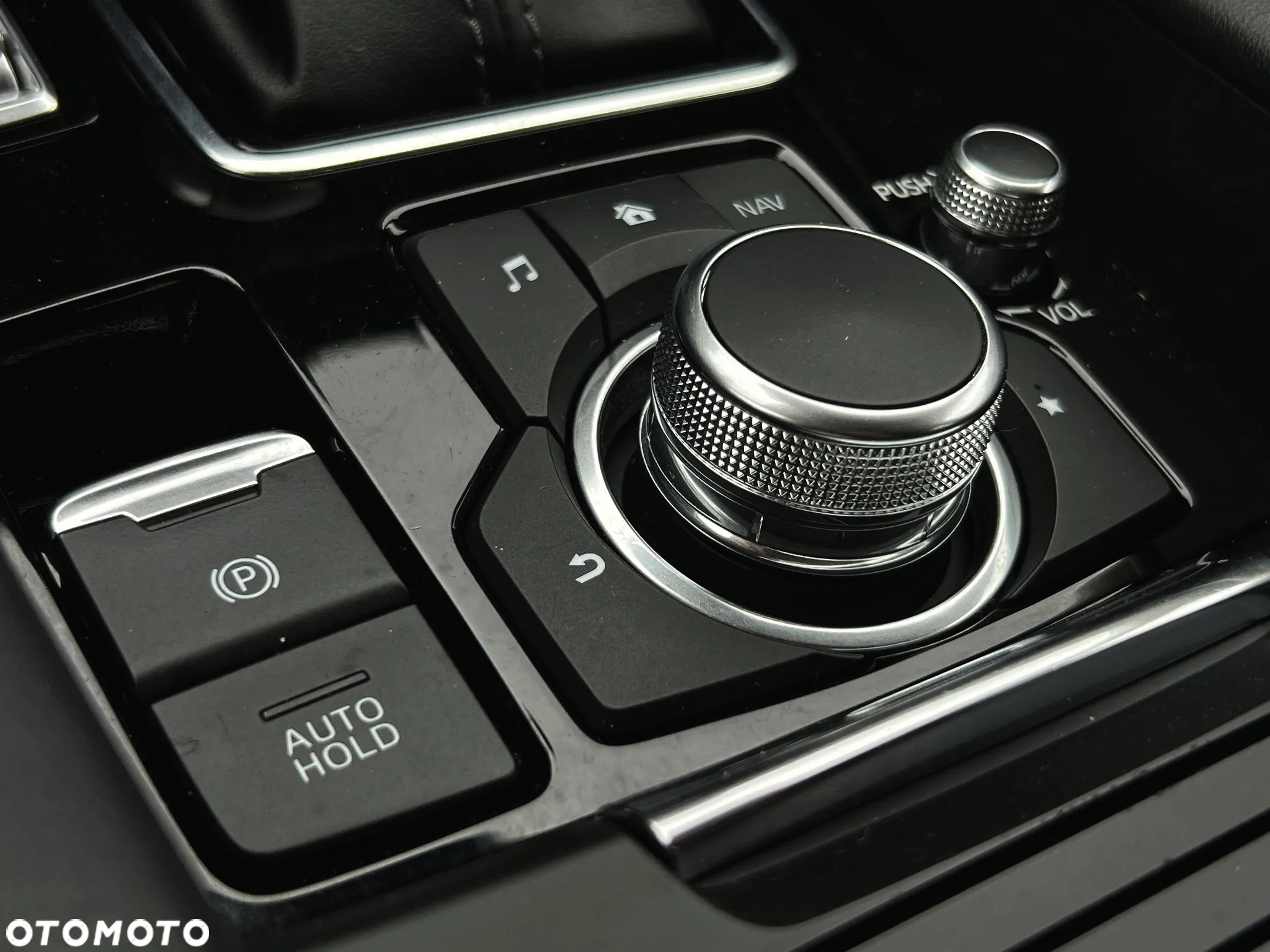 Mazda 6 - 24