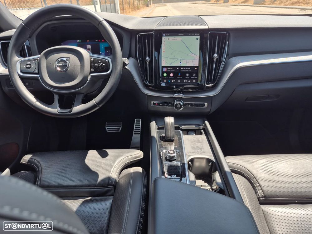 Volvo XC 60 2.0 B4 R-Design - 12