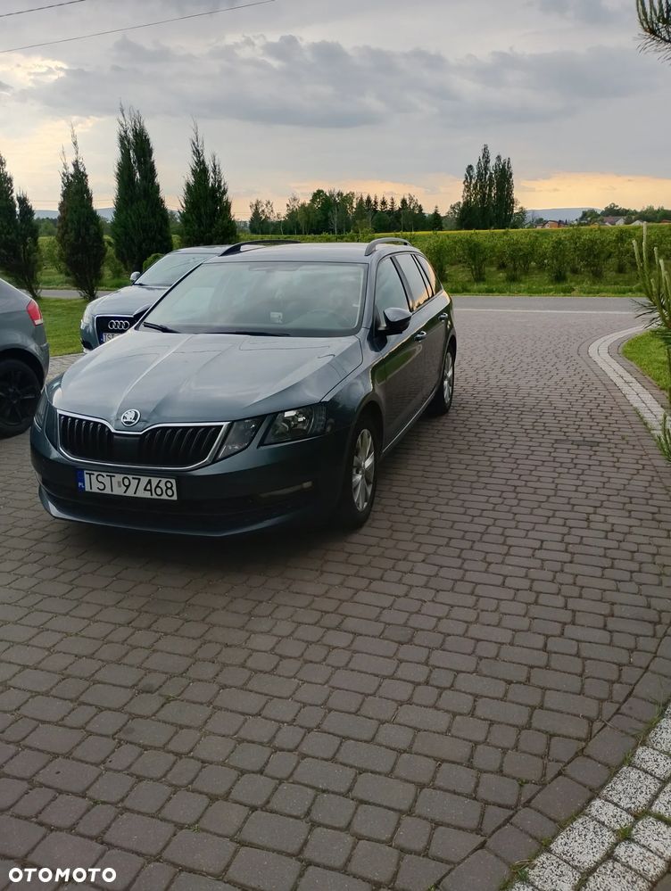 Skoda Octavia 1.6 TDI Ambition - 2