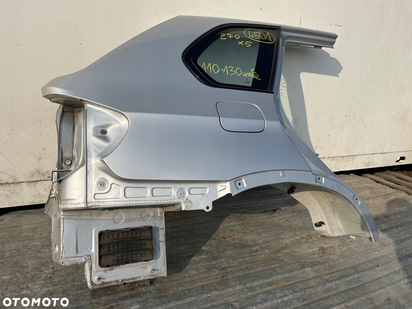 Blotnik cwiartka szyba prawy tyl BMW X5 E70 354/7 TITANSILBER ORG - 3