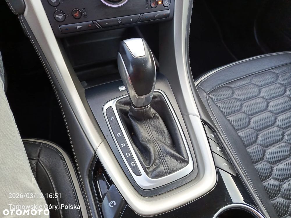 Ford Mondeo Vignale 2.0 TDCi 4WD PowerShift - 16