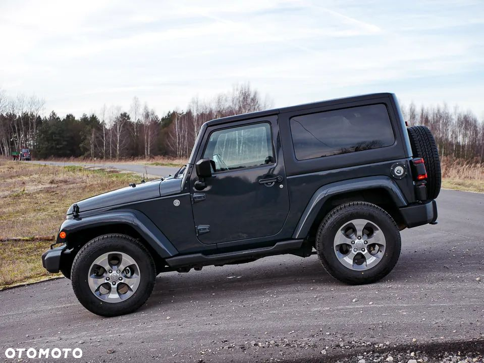 Jeep Wrangler - 3