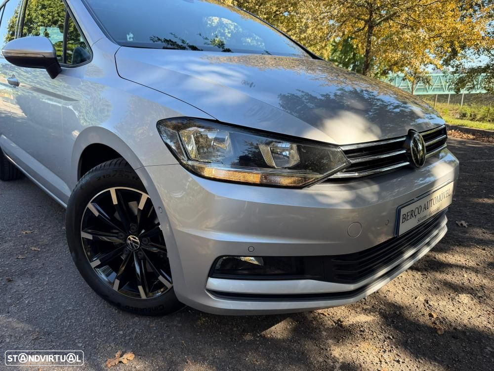 VW Touran 2.0 TDI Highline DSG - 2