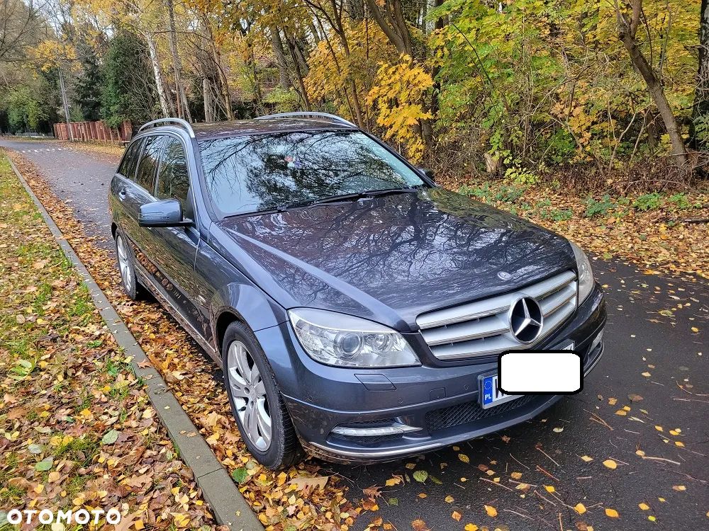 Mercedes-Benz Klasa C 220 CDI DPF Automatik BlueEFFICIENCY Avantgarde - 3