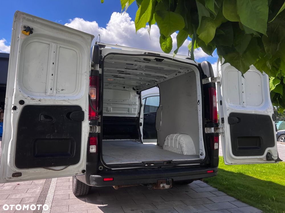Opel Vivaro - 12