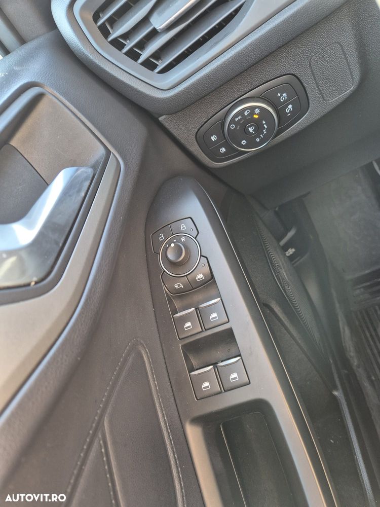 Ford Focus 1.5 EcoBlue Start-Stopp-System COOL&CONNECT DESIGN - 8