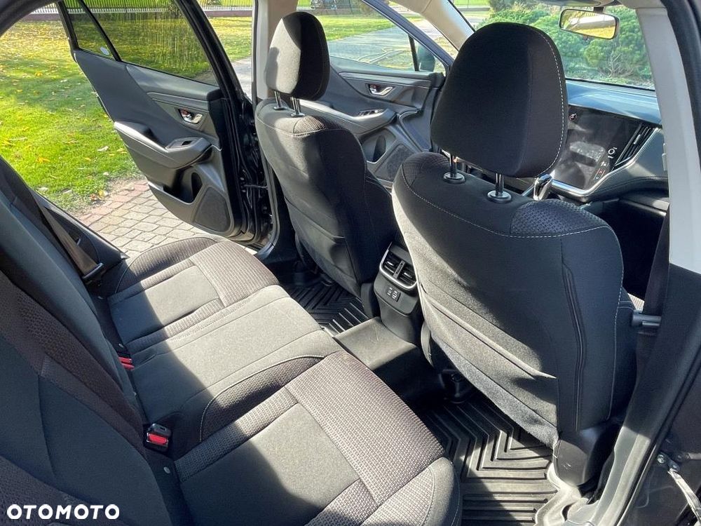 Subaru Outback - 12