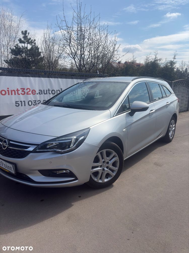 Opel Astra 1.6 CDTI Cosmo - 4