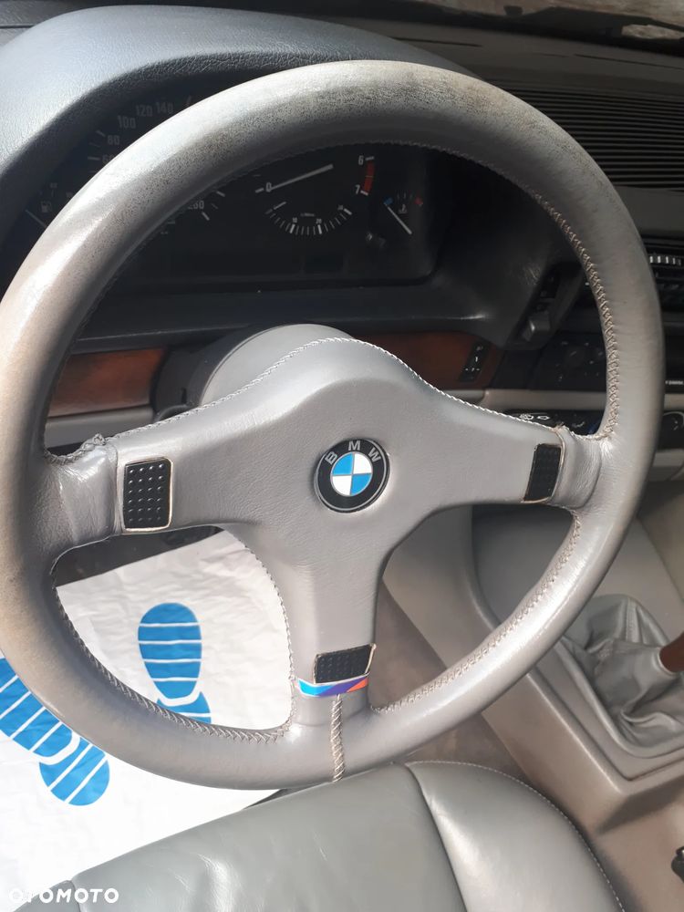 BMW Seria 7 730i - 4