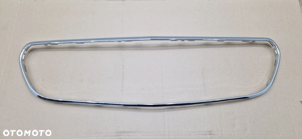 NOWA GRILL CHROM ATRAPY MERCEDES W213 16-20 NOWY A2138850200 - 1