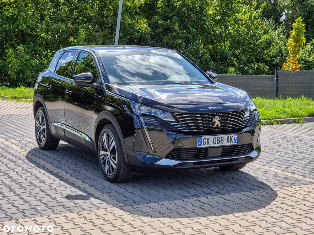 Peugeot 3008 1.6 PureTech HYbrid Allure S&S EAT8 - 1
