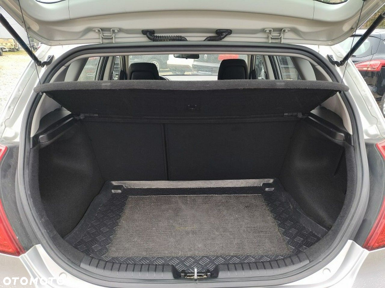 Kia Ceed - 15