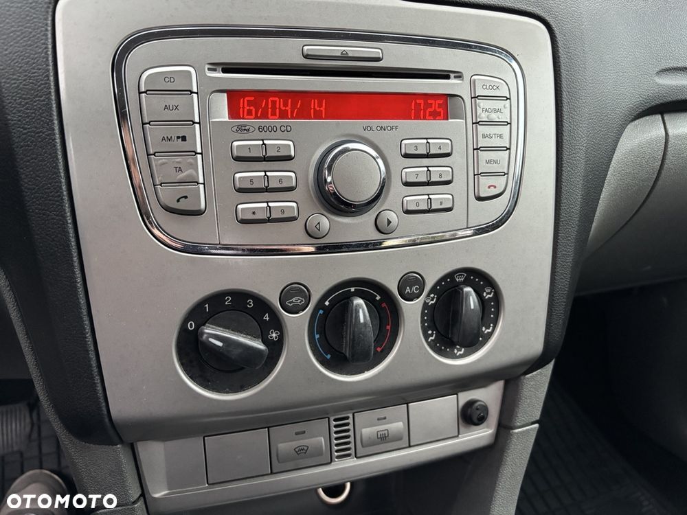 Ford Focus 1.6 TDCi Silver X - 9