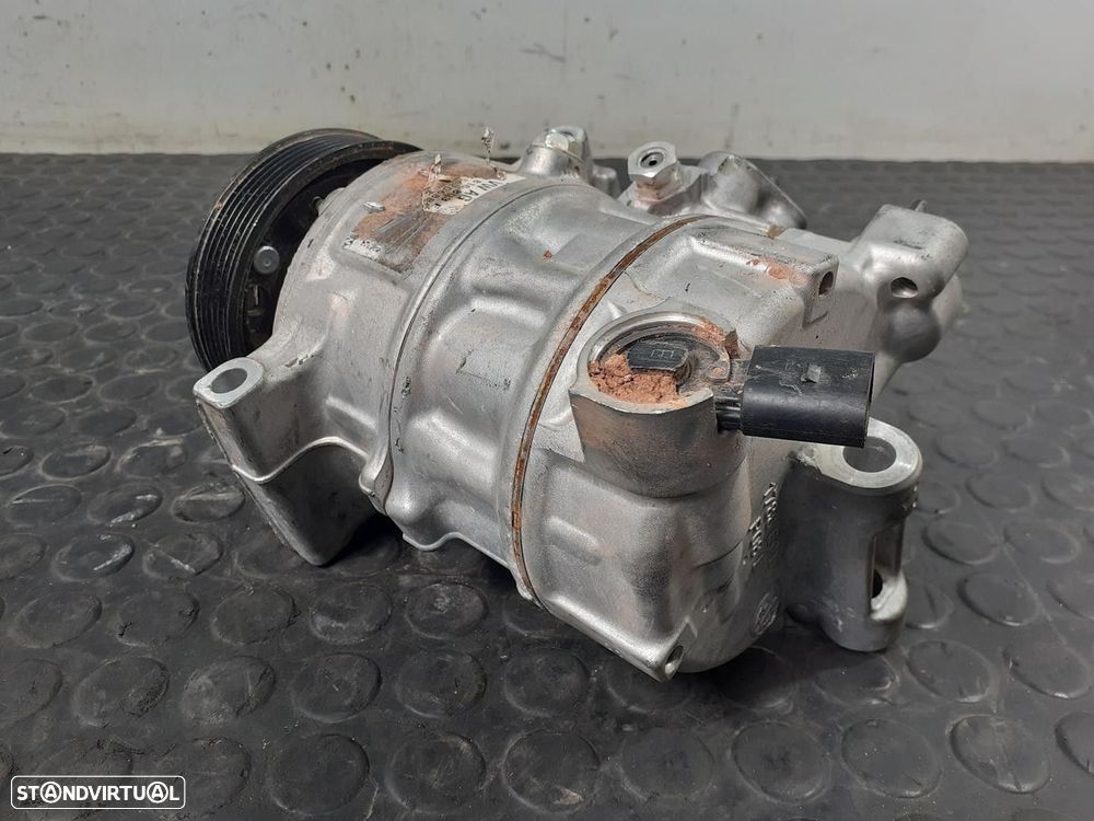 COMPRESSOR AR CONDICIONADO AUDI A1 SPORTBACK 2015 - 4