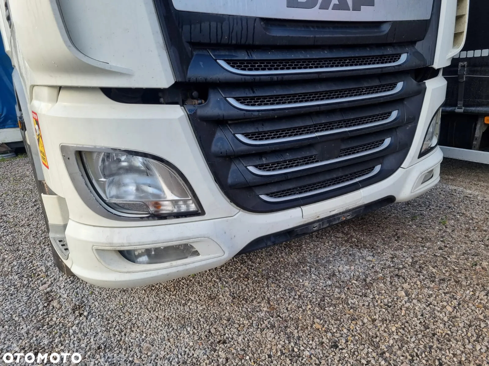 ZDERZAK ATRAPA PRZÓD KOMPLET DAF XF 106 EURO 6 - 2