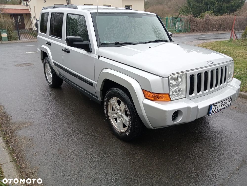Jeep Commander - 3