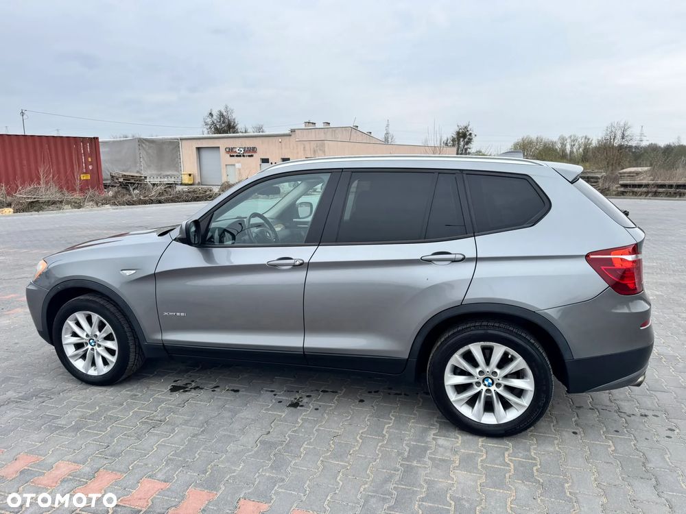 BMW X3 28i xDrive - 9