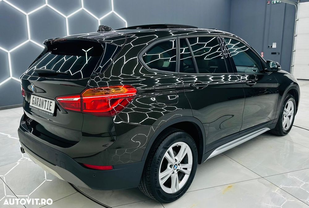 BMW X1 xDrive18d xLine - 4