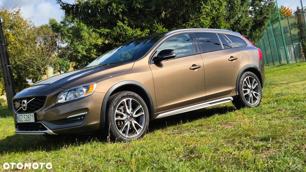 Volvo V60 Cross Country T5 AWD Momentum - 18