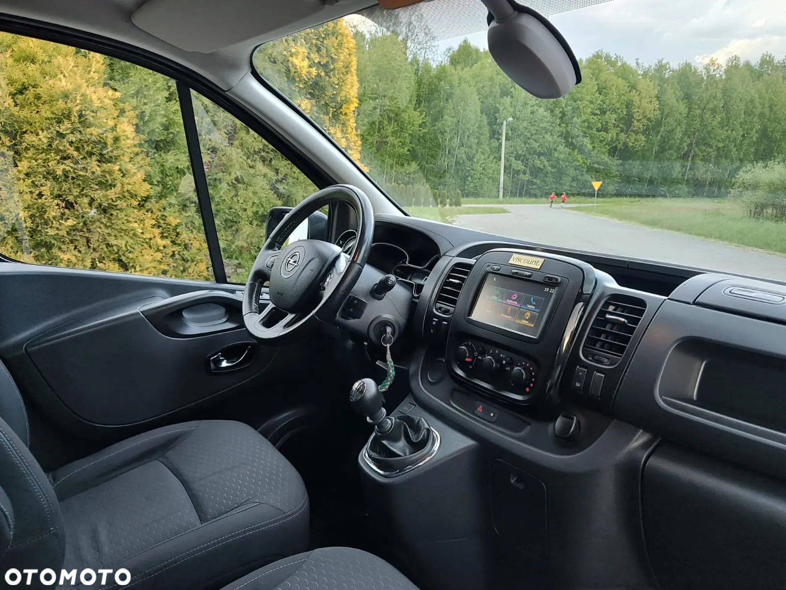 Opel Vivaro - 22