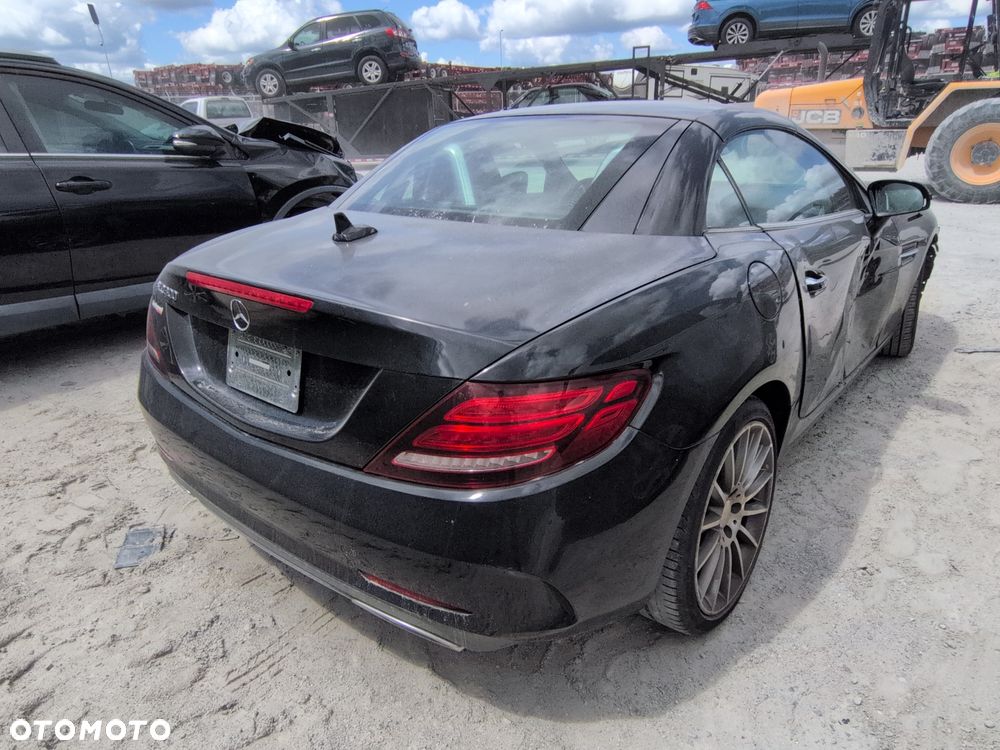 Mercedes-Benz SLK - 29