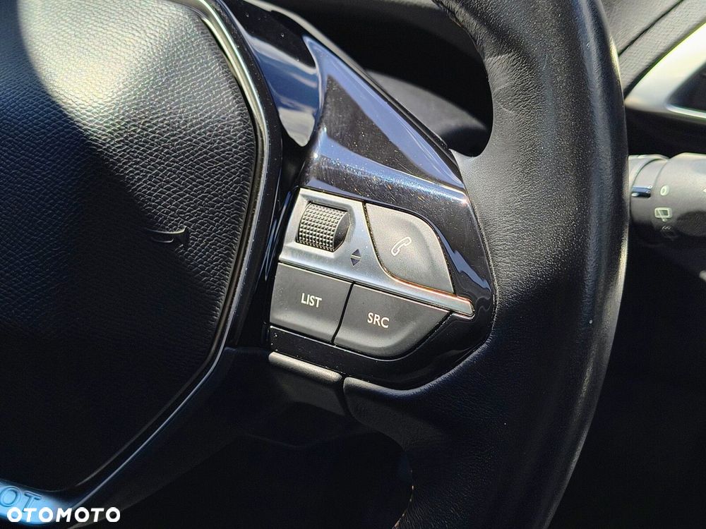 Peugeot 3008 - 14