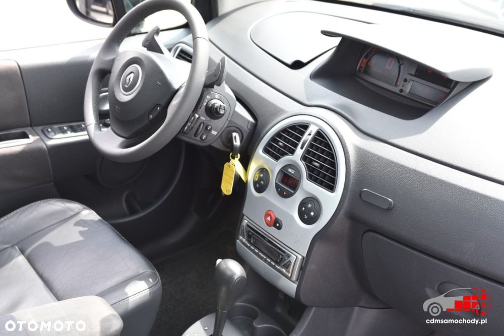 Renault Modus - 23