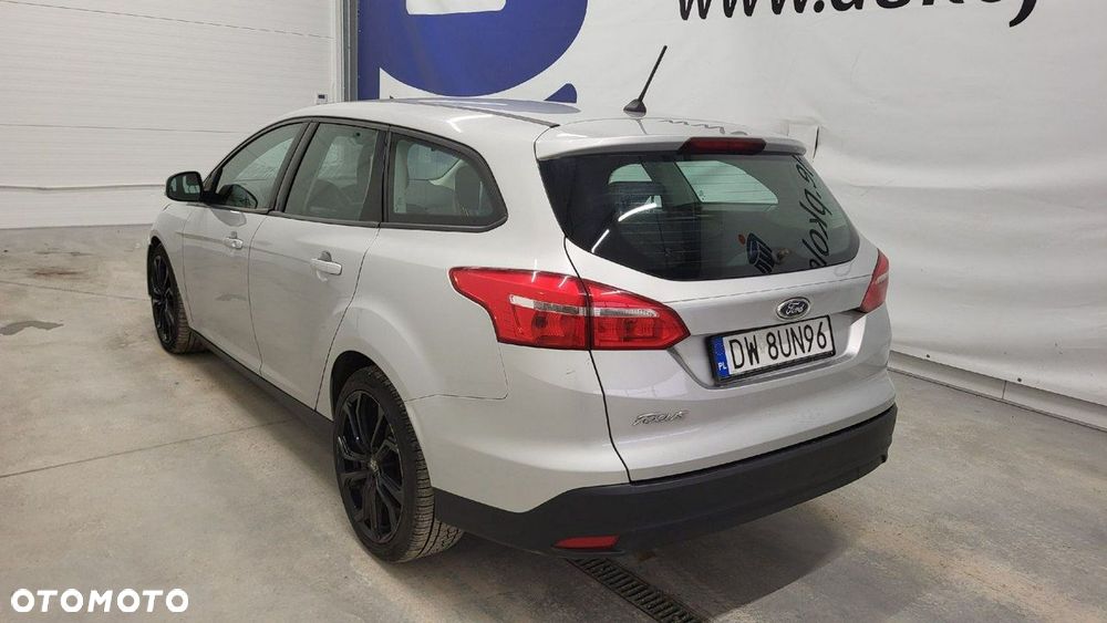 Ford Focus - 8