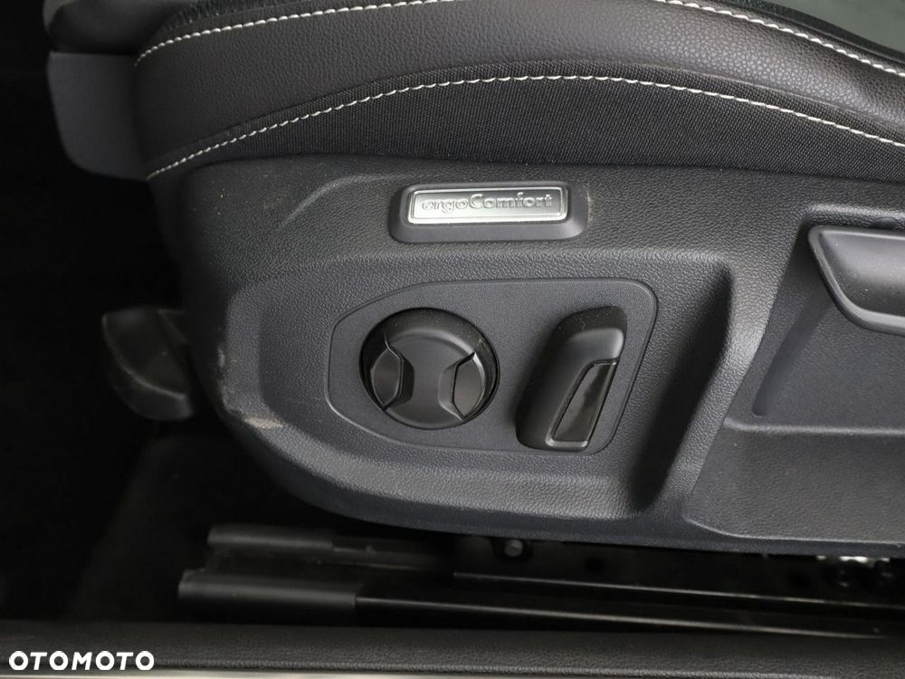 Volkswagen Arteon 2.0 TDI Elegance DSG - 40