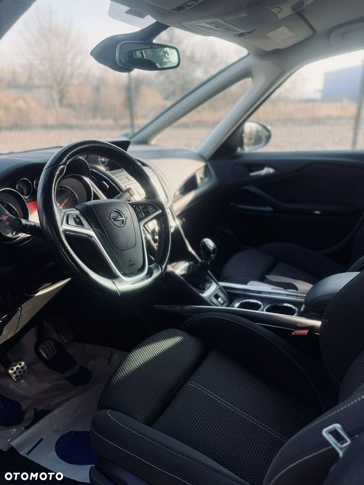 Opel Zafira 2.0 CDTI Enjoy - 33