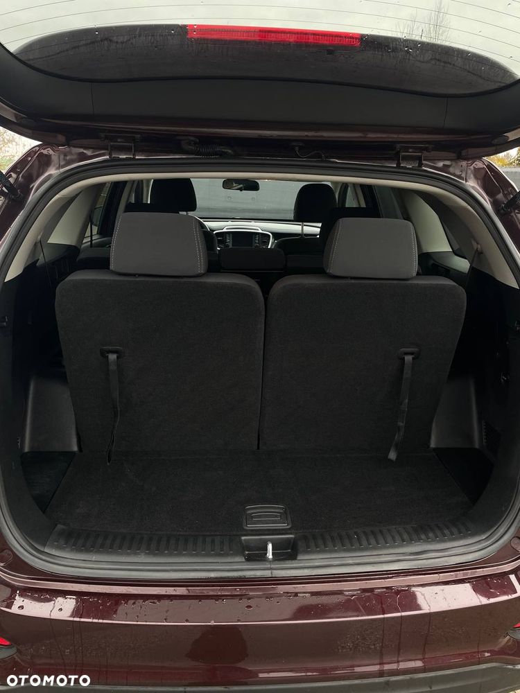 Kia Sorento 2.4 GDI 2WD Edition 7 - 6