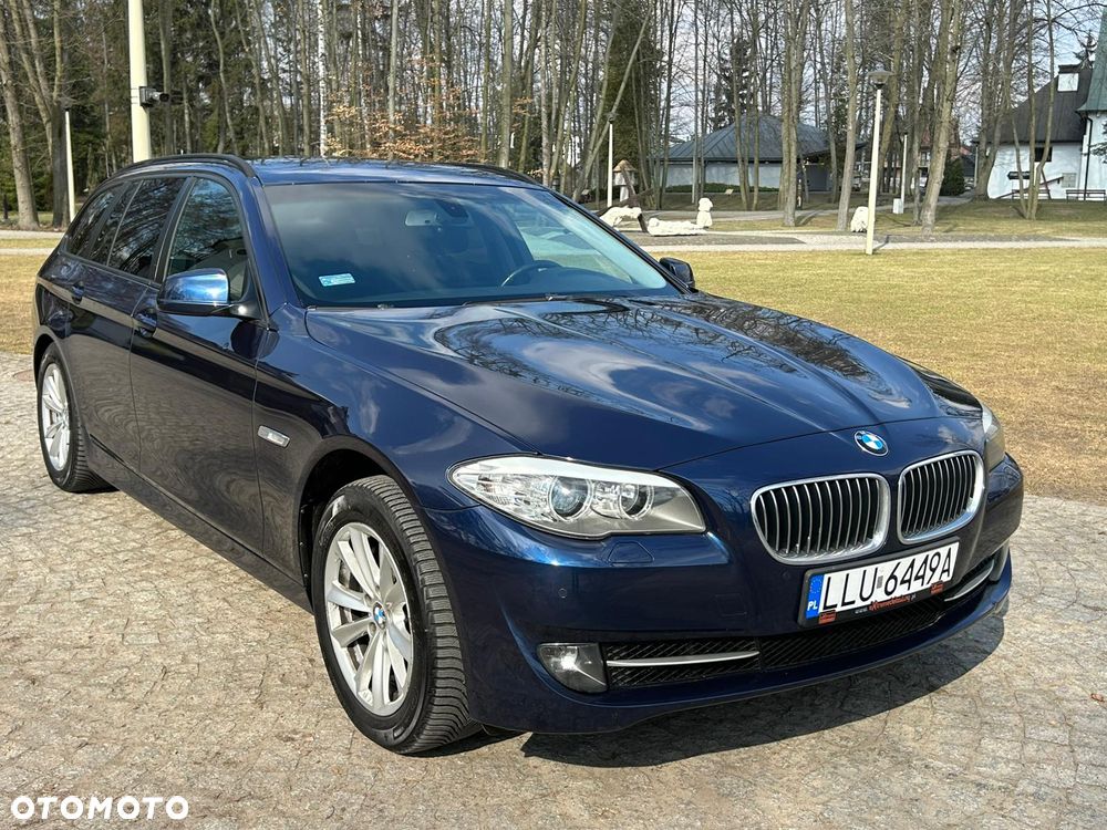 BMW Seria 5 528i xDrive - 3