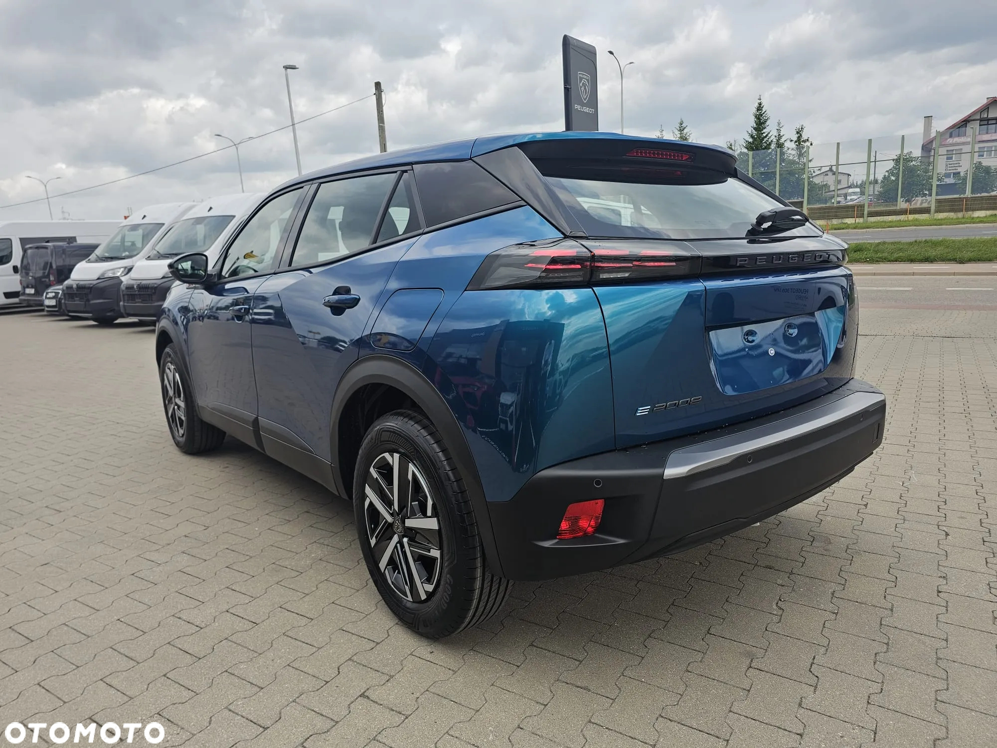 Peugeot 2008 e-2008 50kWh Style - 6
