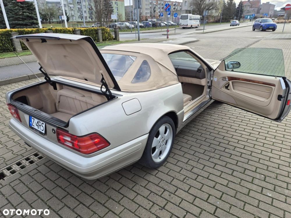 Mercedes-Benz SL 500 - 23