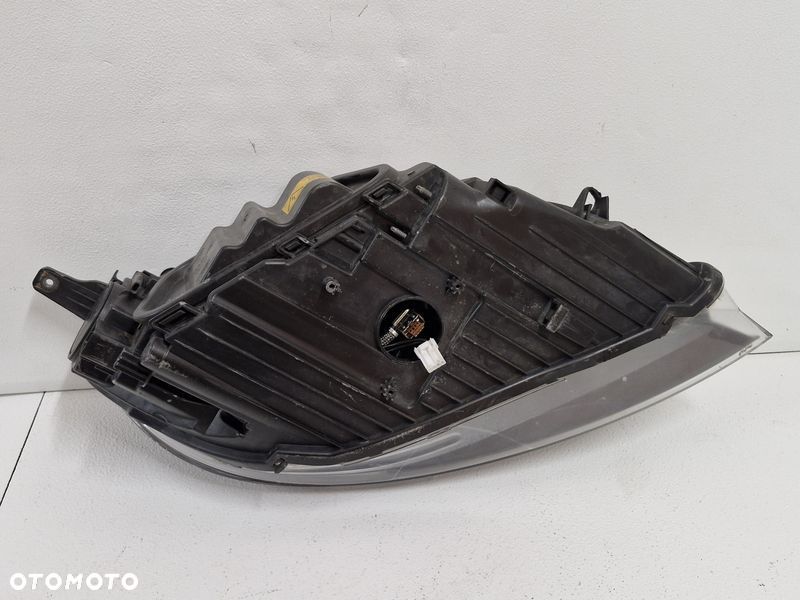 VOLVO V40 2 II LAMPA LEWY PRZÓD LEWA PRZEDNIA REFLEKTOR XENON UK 31283334 - 11