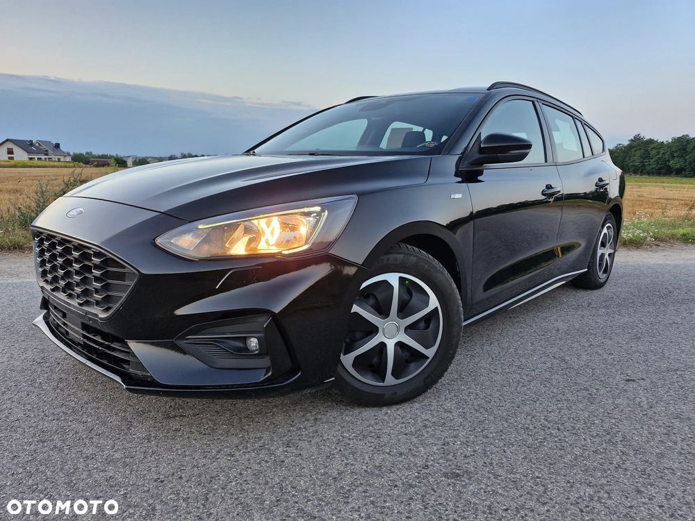 Ford Focus ver-2-0-ecoblue-st--line - 2