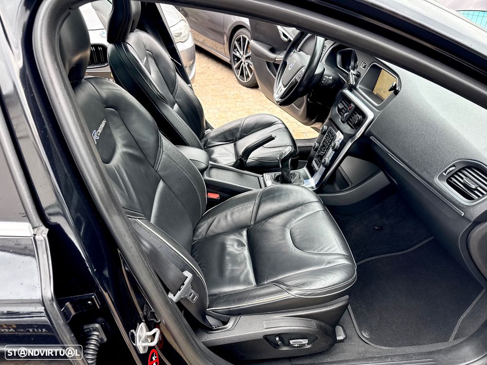 Volvo V40 1.6 D2 R-Design - 56