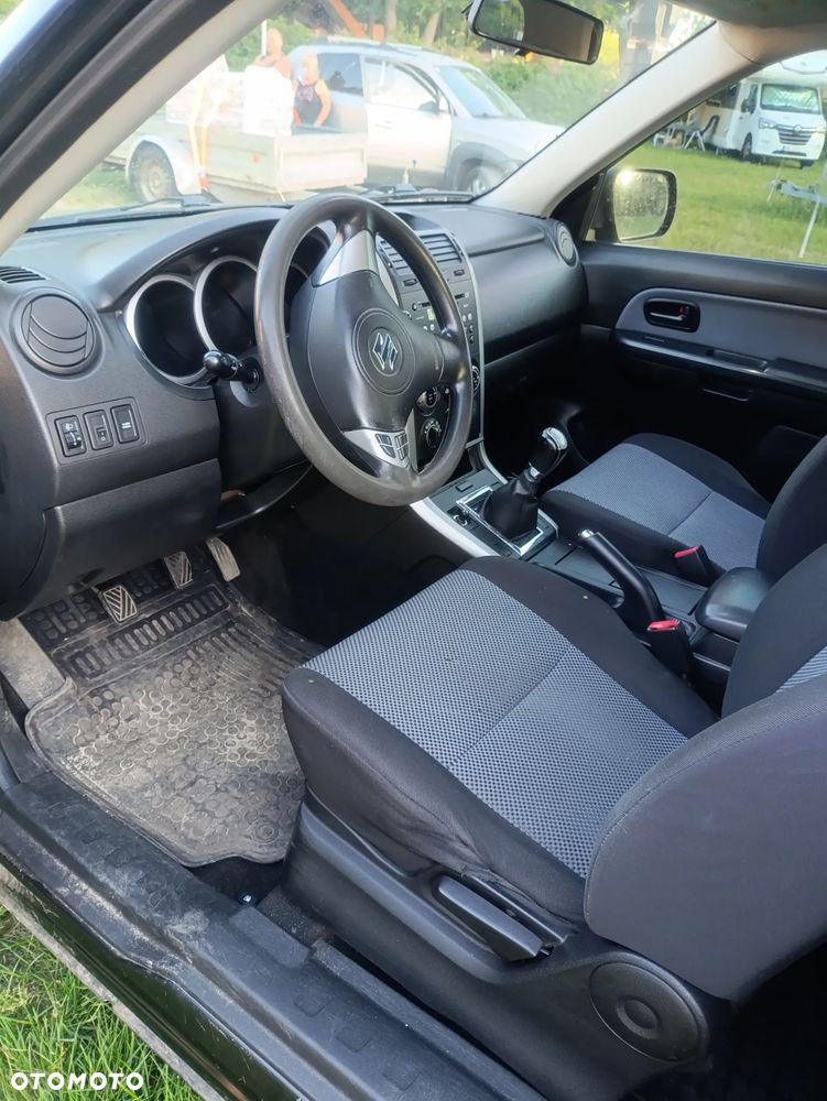Suzuki Grand Vitara 1.9 DDiS - 18