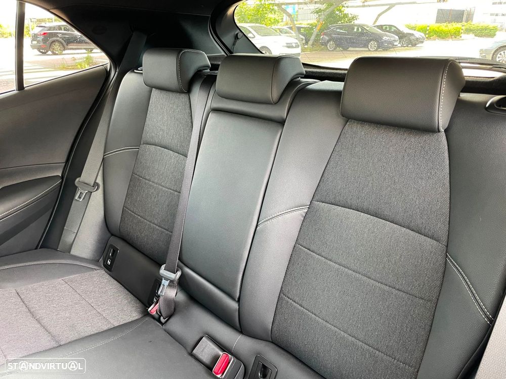 Toyota Corolla 1.8 Hybrid Comfort - 10