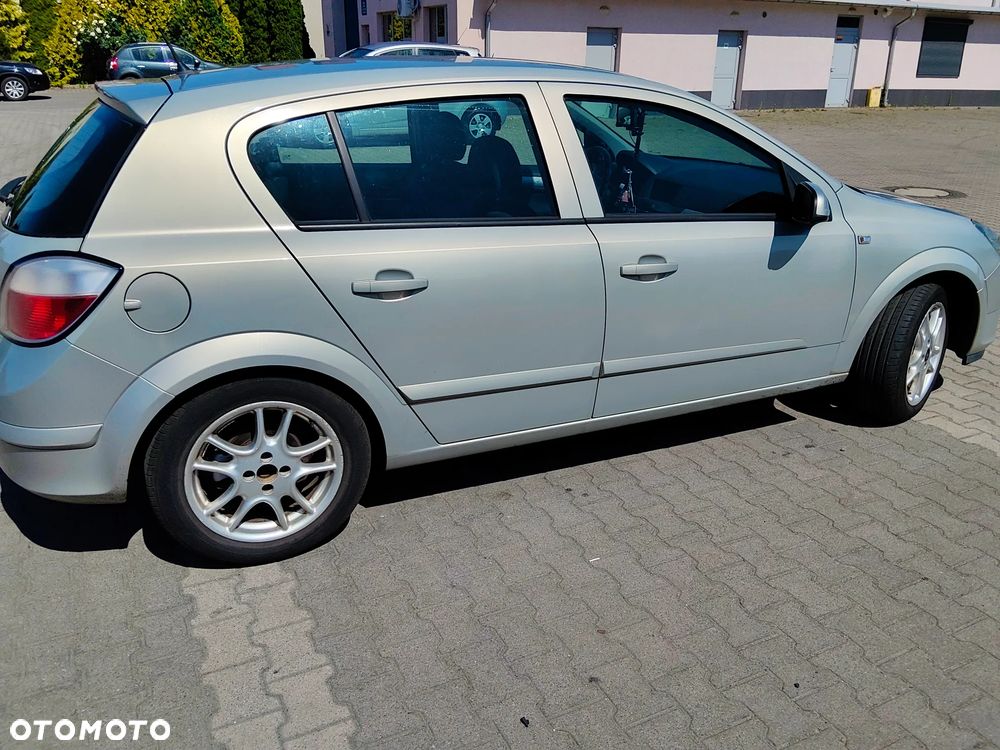 Opel Astra 1.6 Enjoy - 5